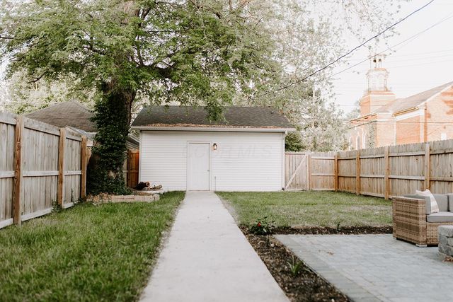 992 S 22nd Street, Columbus, OH 43206