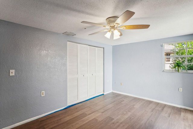 5820 MELALEUCA DRIVE, Holiday, FL 34690