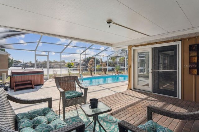 5820 MELALEUCA DRIVE, Holiday, FL 34690