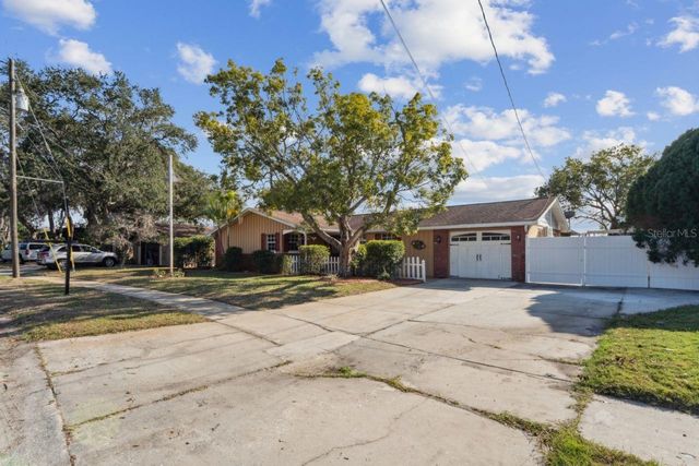 5820 MELALEUCA DRIVE, Holiday, FL 34690