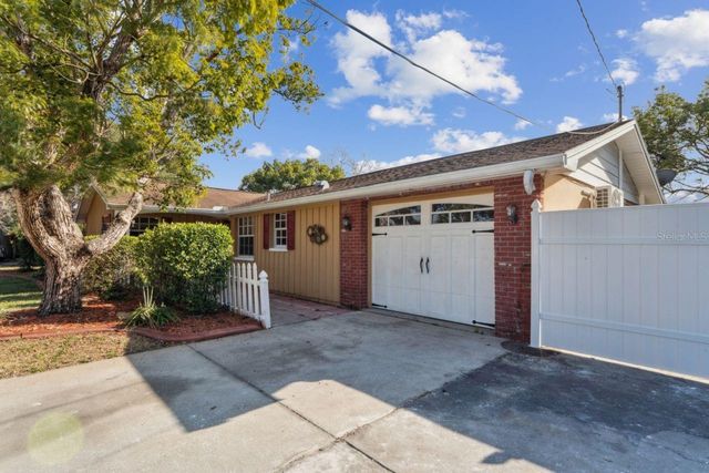 5820 MELALEUCA DRIVE, Holiday, FL 34690