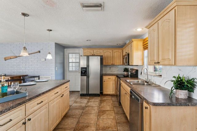 5820 MELALEUCA DRIVE, Holiday, FL 34690