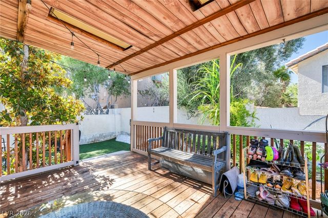 8914 Indian Eagle Drive, Las Vegas, NV 89129