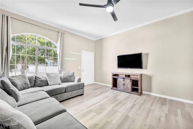 8914 Indian Eagle Drive, Las Vegas, NV 89129