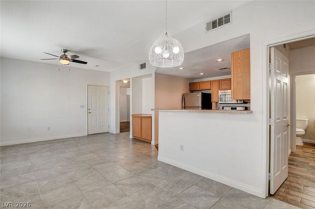 9580 West Reno Avenue 272, Las Vegas, NV 89148