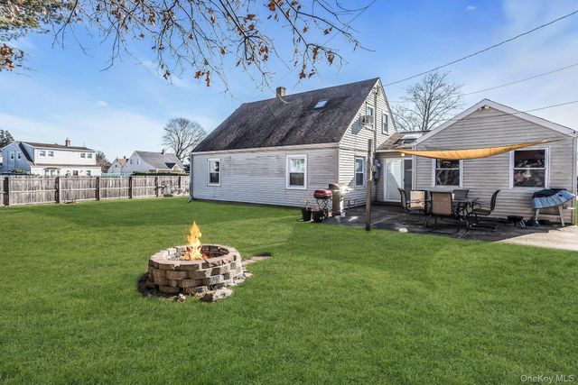 45 Chase Lane, Levittown, NY 11756