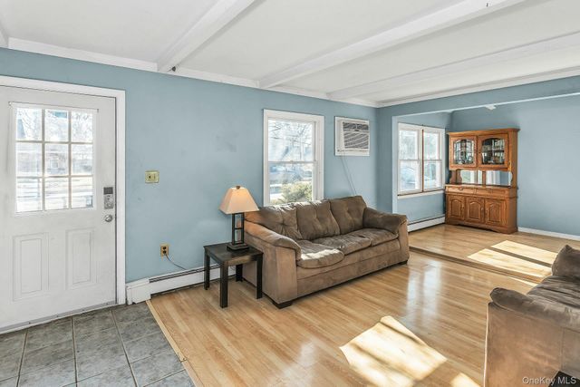 45 Chase Lane, Levittown, NY 11756