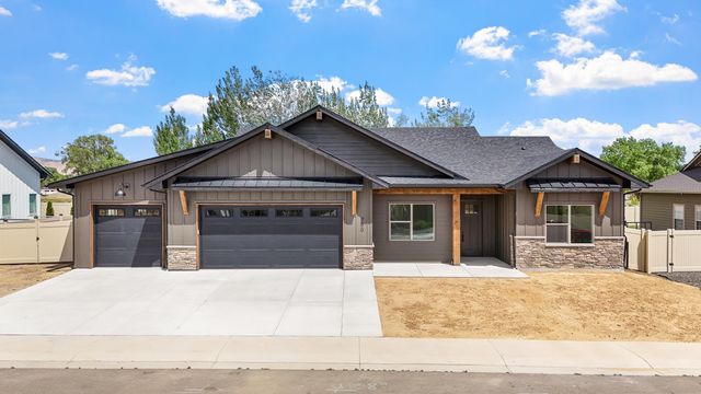 780 Captains Way, Grand Junction, CO 81505