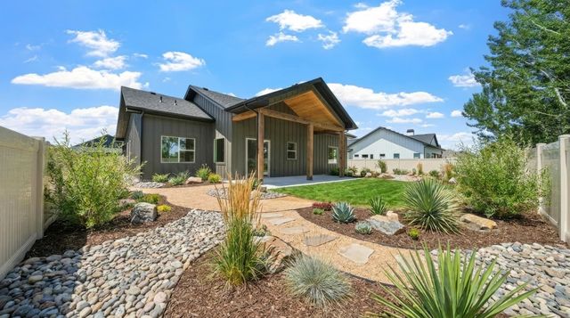 780 Captains Way, Grand Junction, CO 81505