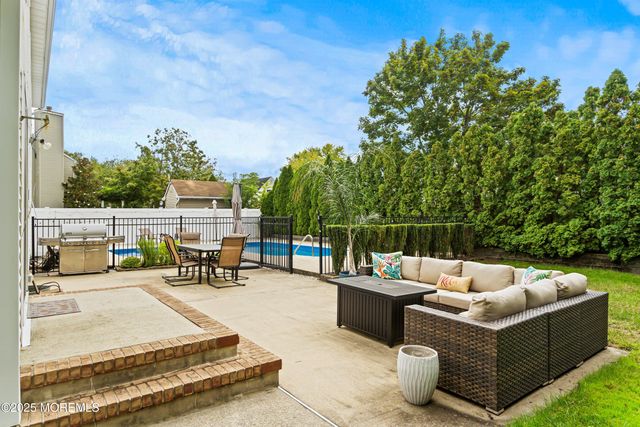 1020 Gregory Terrace, Toms River, NJ 08753