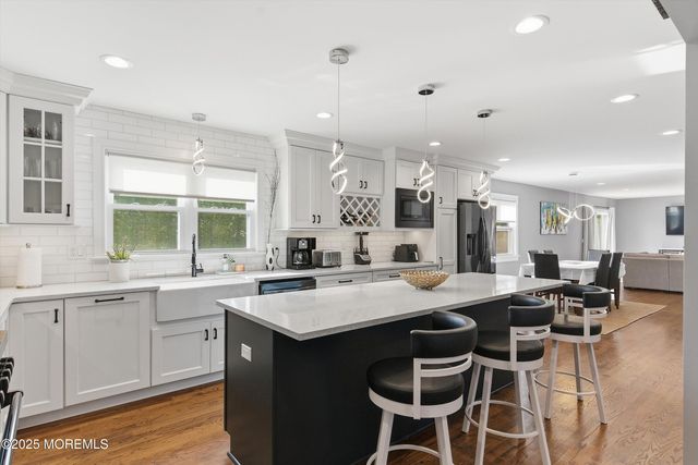 1020 Gregory Terrace, Toms River, NJ 08753