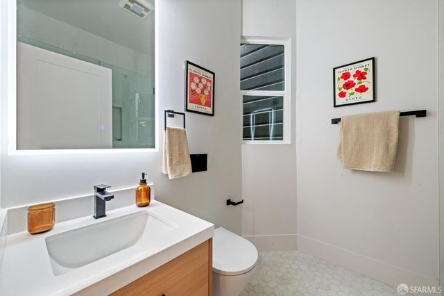 1524 Waller Street, San Francisco, CA 94117