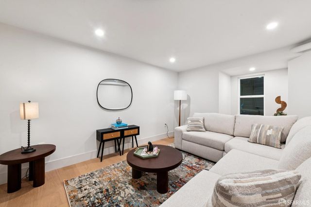 1524 Waller Street, San Francisco, CA 94117