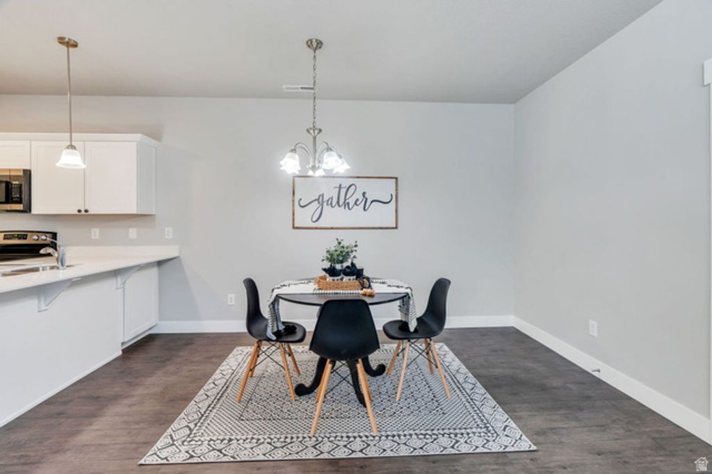 Image 3 of property listing at 1997 N 3410 W #201, Lehi, UT 84048