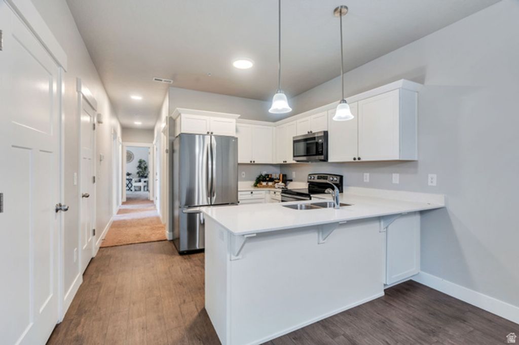 Image 6 of property listing at 1997 N 3410 W #201, Lehi, UT 84048