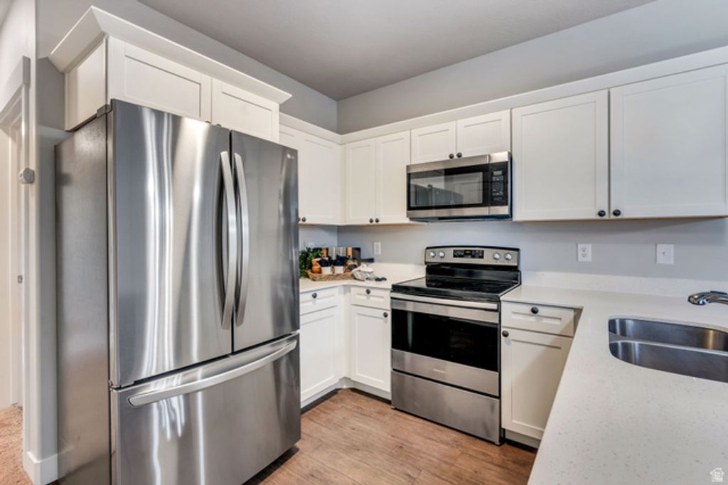 Image 7 of property listing at 1997 N 3410 W #201, Lehi, UT 84048