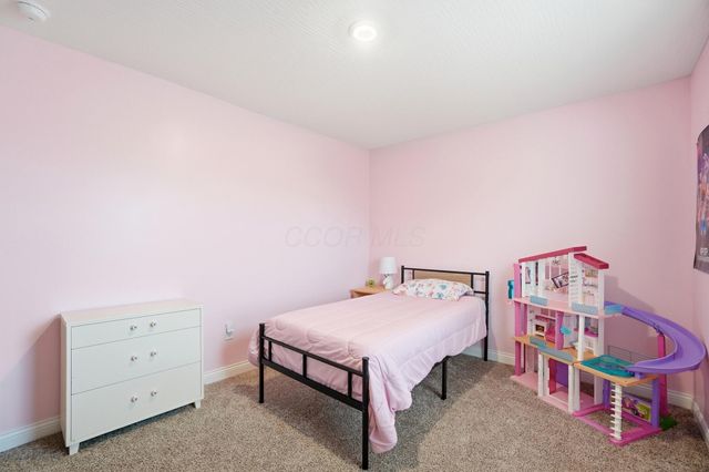 317 Genoa Road, Commercial Point, OH 43116