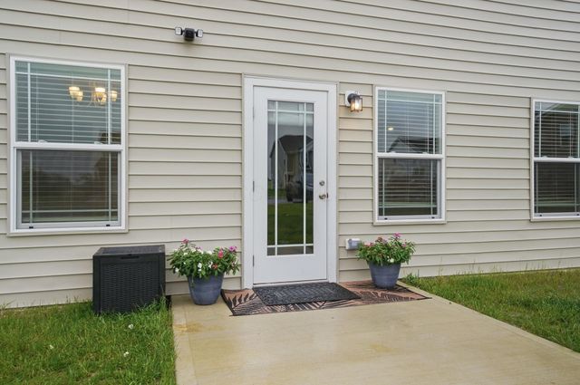 317 Genoa Road, Commercial Point, OH 43116