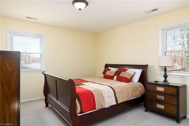 302 Mountainbrook Drive, King, NC 27021