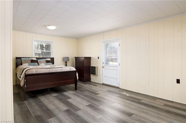 302 Mountainbrook Drive, King, NC 27021