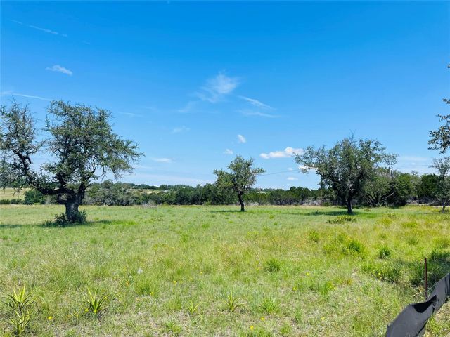 150 Redemption Ave, Dripping Springs, TX 78620