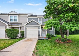 7555 Waterford Drive, Hanover Park, IL 60133