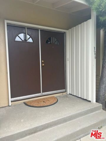 3500 W Manchester Boulevard 386, Inglewood, CA 90305