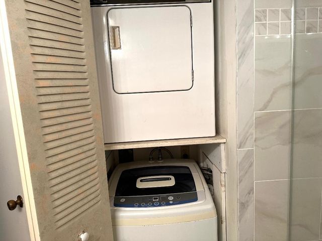 8305 Casa Del Lago E, Boca Raton, FL 33433