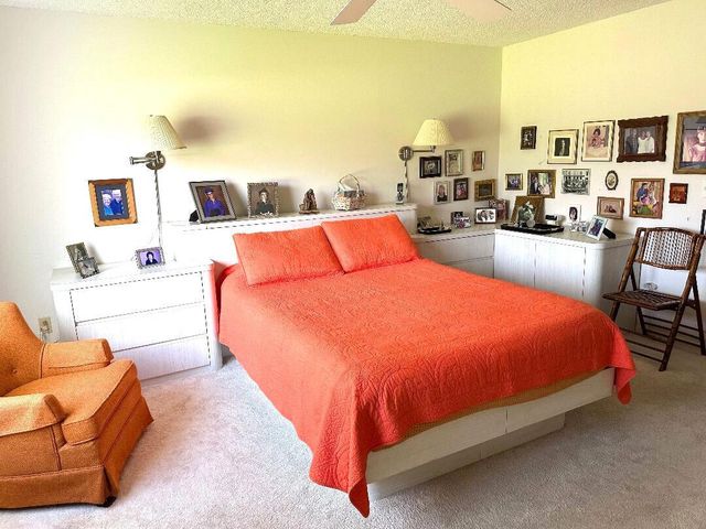 8305 Casa Del Lago E, Boca Raton, FL 33433