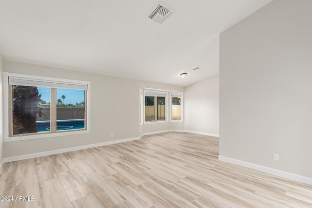 10185 E Becker Lane, Scottsdale, AZ 85260