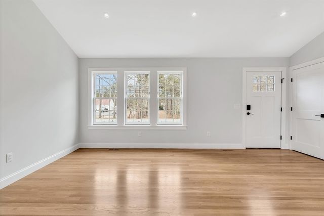 83 Airline Rd, Dennis, MA 02660