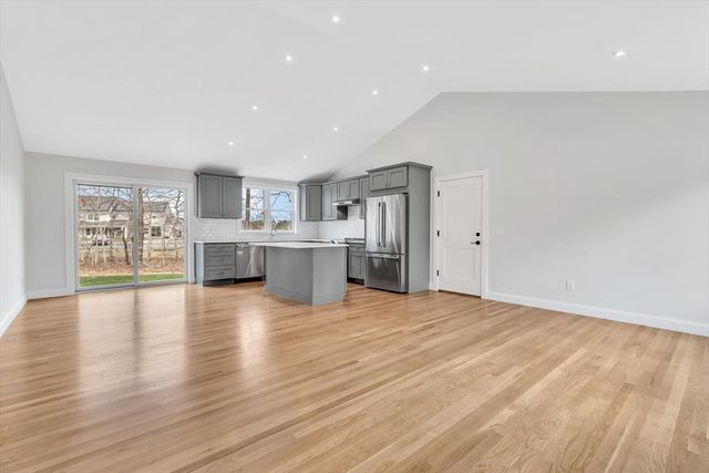 83 Airline Rd, Dennis, MA 02660