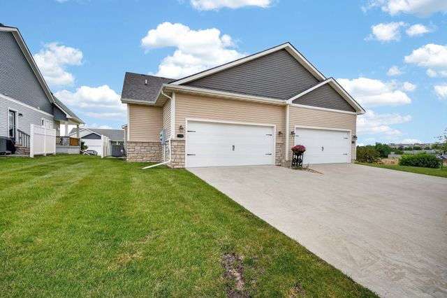 1110 S Atticus Street, West Des Moines, IA 50266