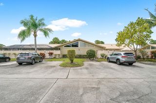 5933 Golden Eagle Circle, Palm Beach Gardens, FL 33418