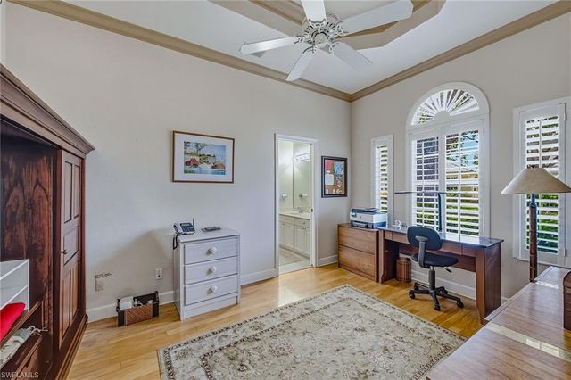 2325 Island Cove CIR, Naples, FL 34109