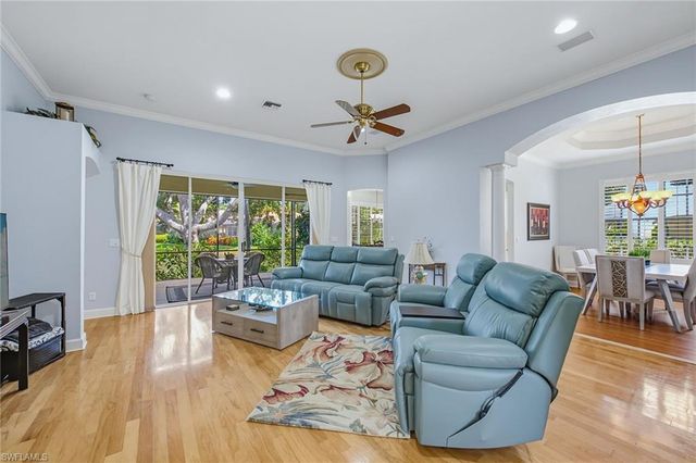 2325 Island Cove CIR, Naples, FL 34109