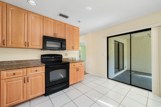 1720 Palmland Drive Unit 5a, Boynton Beach, FL 33436