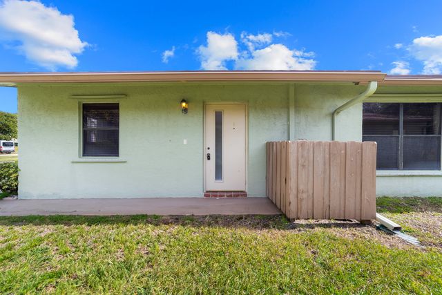 1720 Palmland Drive Unit 5a, Boynton Beach, FL 33436