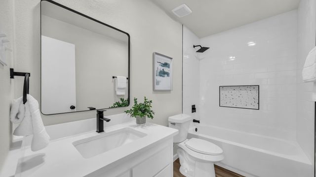 211 Pebblebrook Street, Arlington, TX 76014