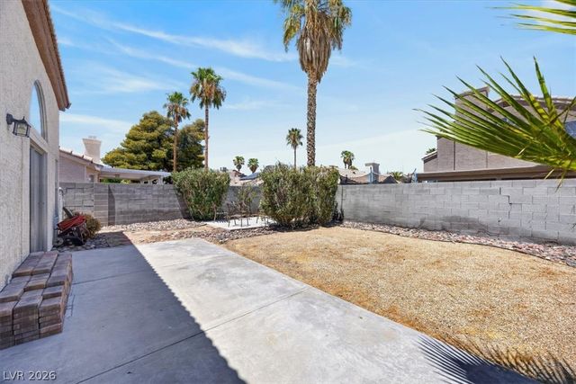 1730 Garden Path Court, Las Vegas, NV 89119