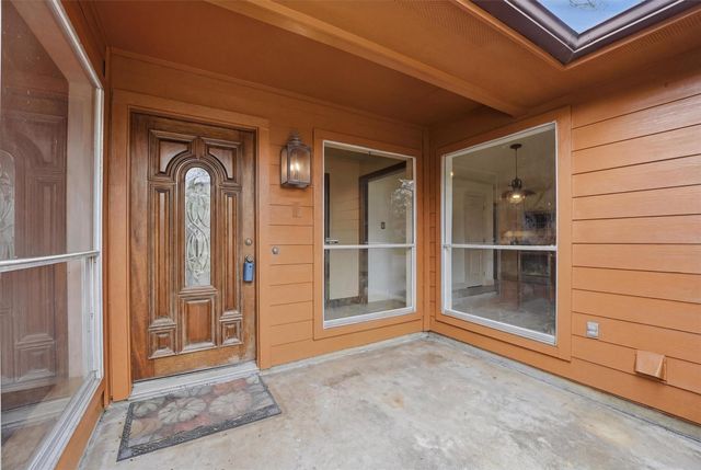 7307 Ironwood Lane, Baytown, TX 77521