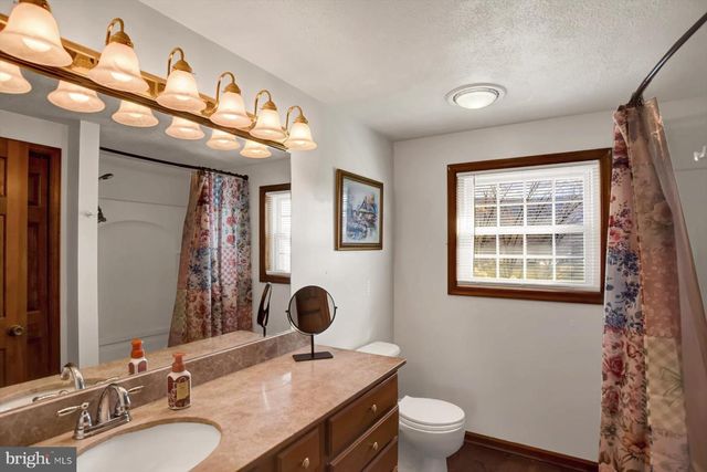 6 JAMES STREET, Mill Hall, PA 17751