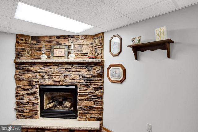 6 JAMES STREET, Mill Hall, PA 17751