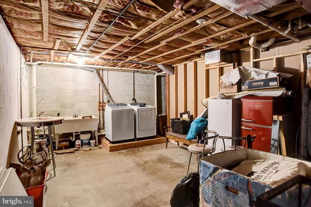 6 JAMES STREET, Mill Hall, PA 17751