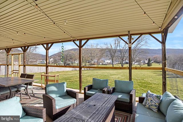 6 JAMES STREET, Mill Hall, PA 17751