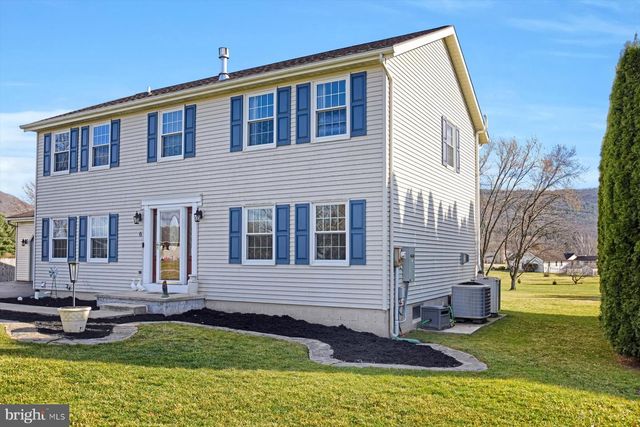 6 JAMES STREET, Mill Hall, PA 17751