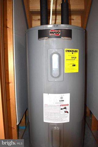 6 JAMES STREET, Mill Hall, PA 17751