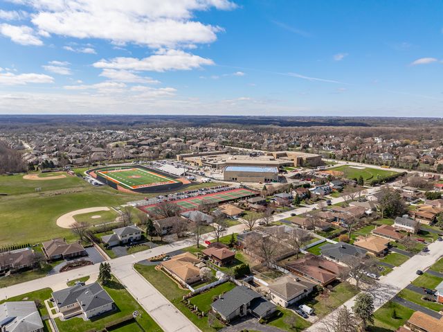 6043 W 127th Place, Palos Heights, IL 60463