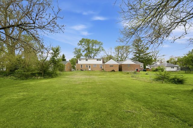 341 W Exchange Street, Crete, IL 60417