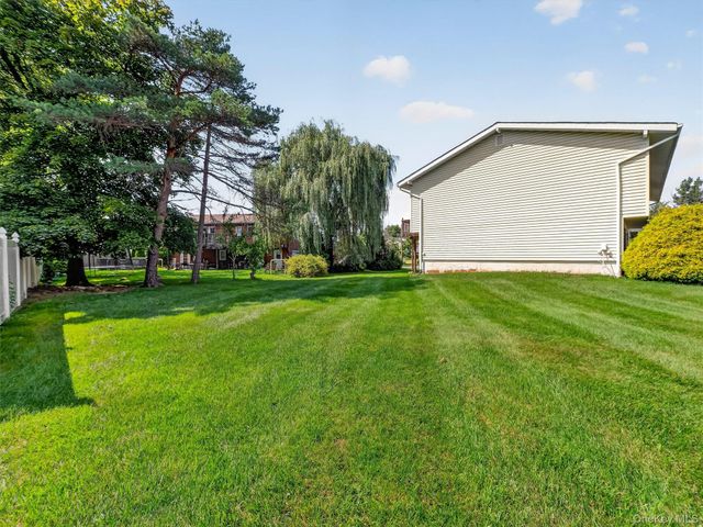 59 Mallory Road, Spring Valley, NY 10977